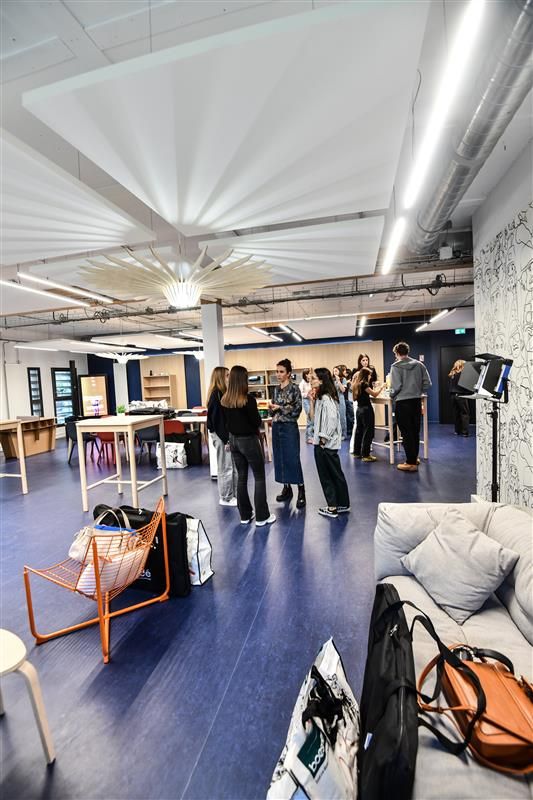 Photo Condé Lille campus intérieur - espace étudiant