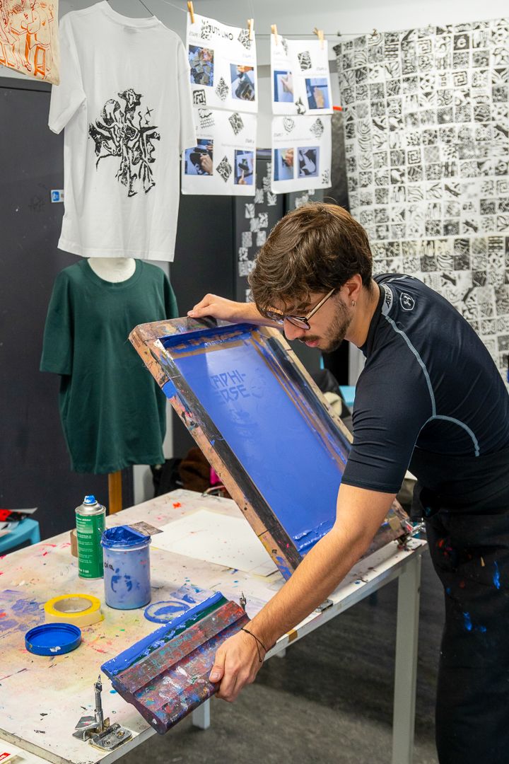 Atelier sérigraphie à Condé lors d'une JPO