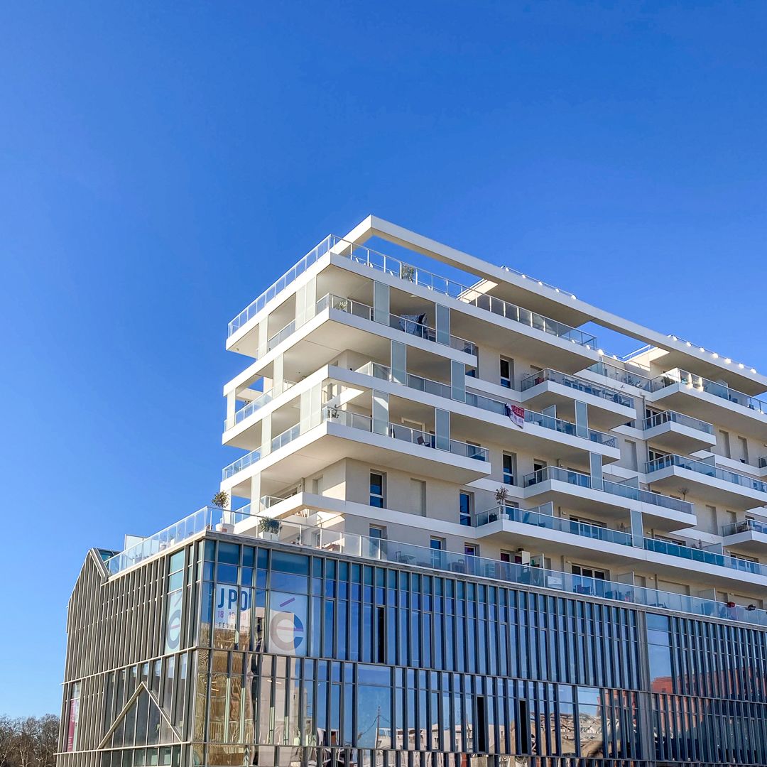 Photo extérieure du campus de Condé Toulouse