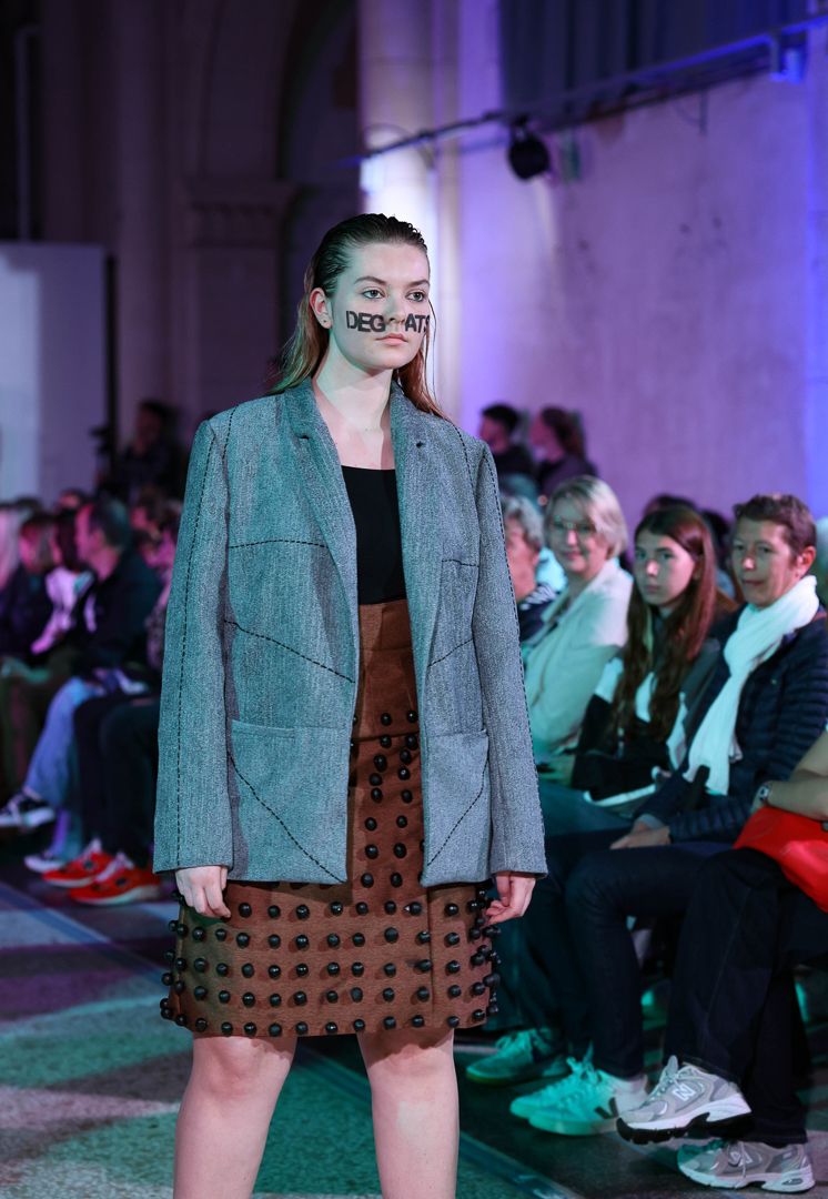 regeneration_le_defile_engage_de_l_ecole_de_conde_nancy_7