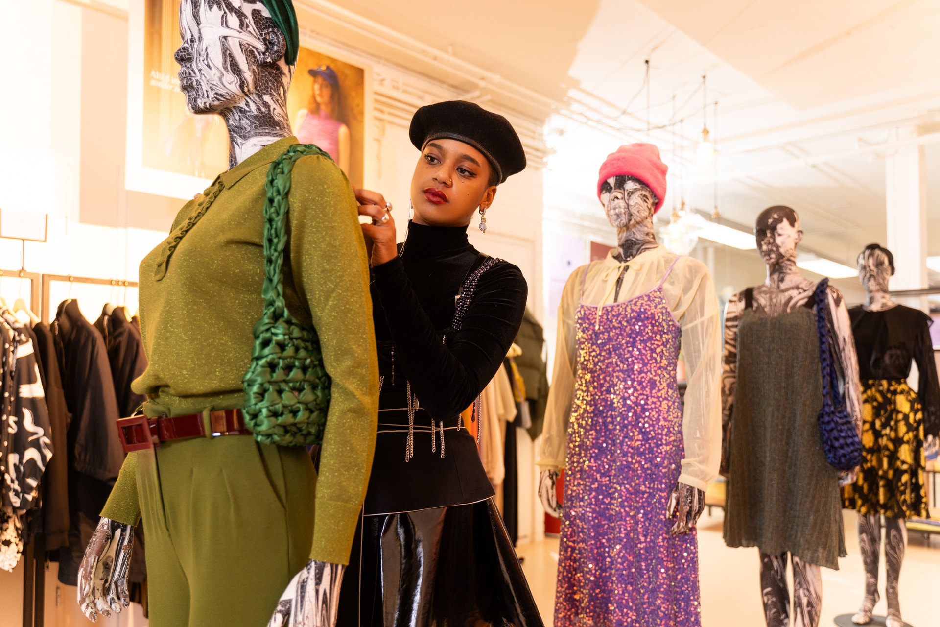 responsable-chef-de-rayon-univers-Condé